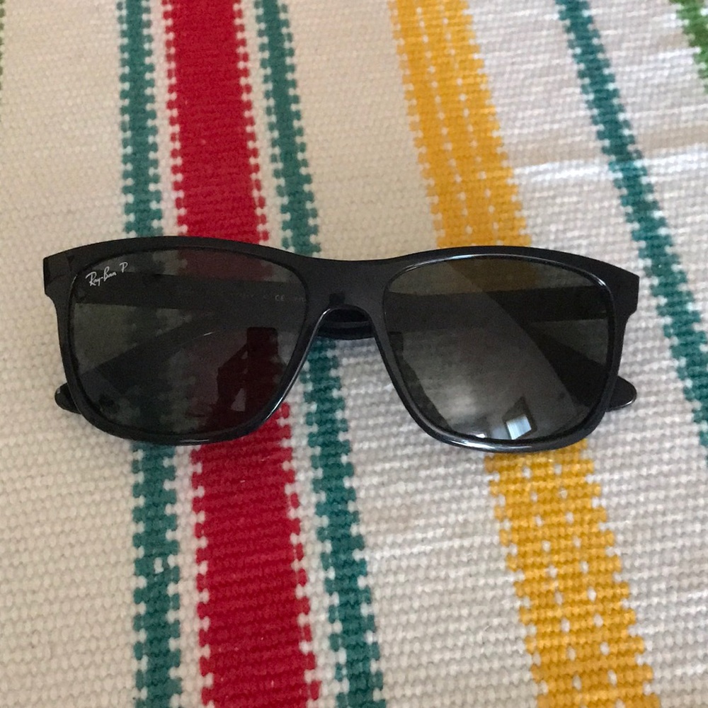 Polarized Ray Ban Sunglasses! - Picture 1 of 4